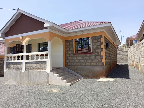 3 bedroom bungalow with dsq for sale in Ngong